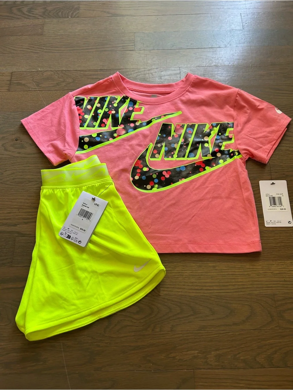 NWT Nike Girls Set size 6